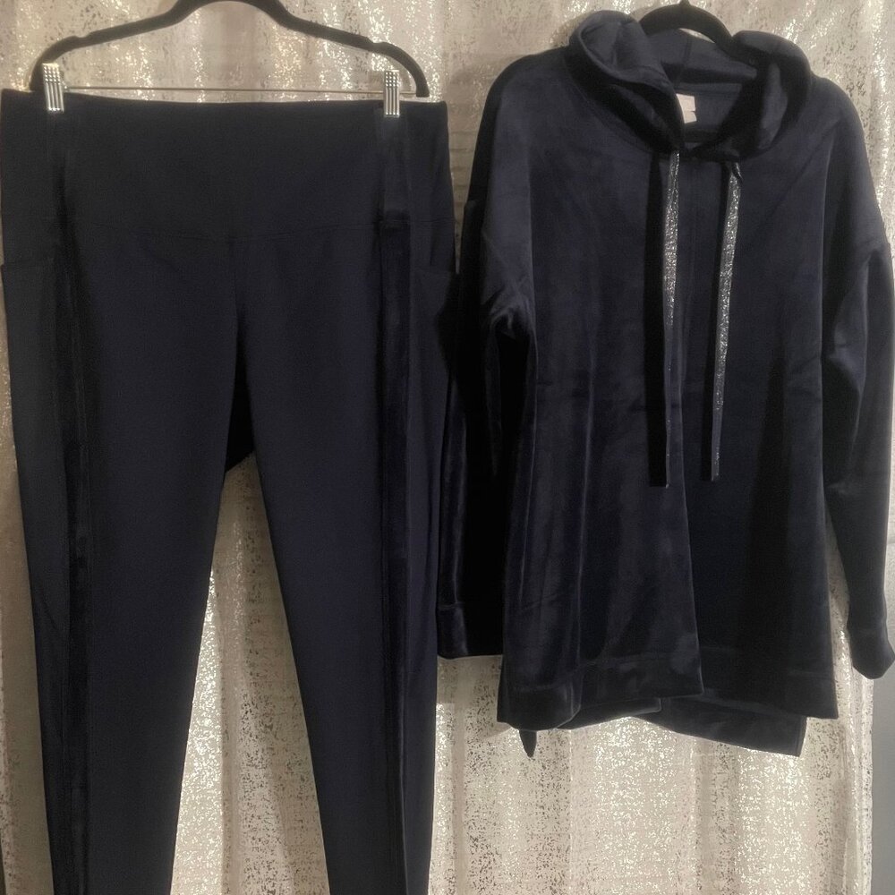 Zenergy by Chico's 2 Piece Set Size  XL Chico's Size 3